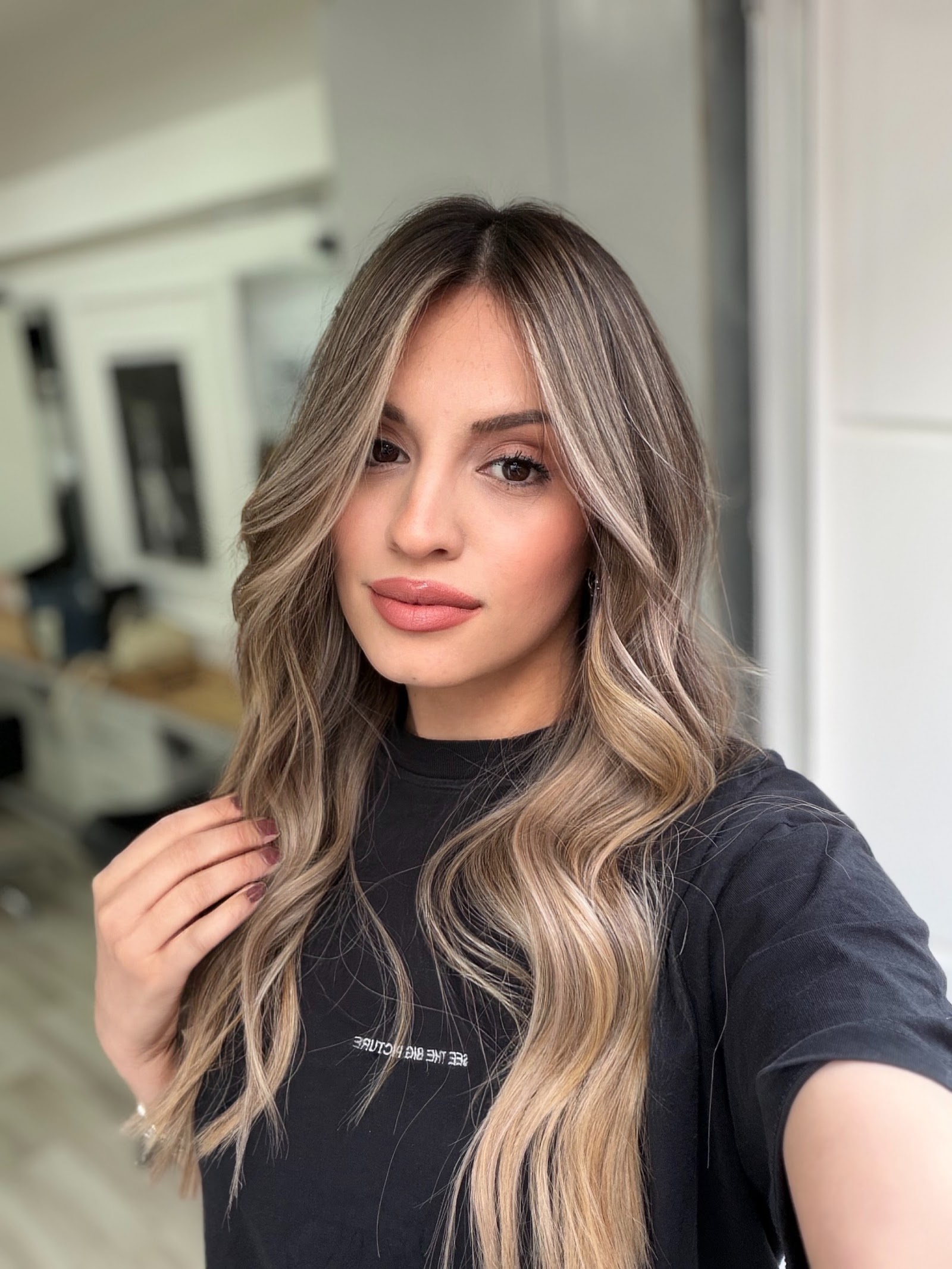 Kuaför Gümüşlü Saçlar | Boya & Ombre | Saç Kesimi | Keratin Bakım | Güzellik Salonu