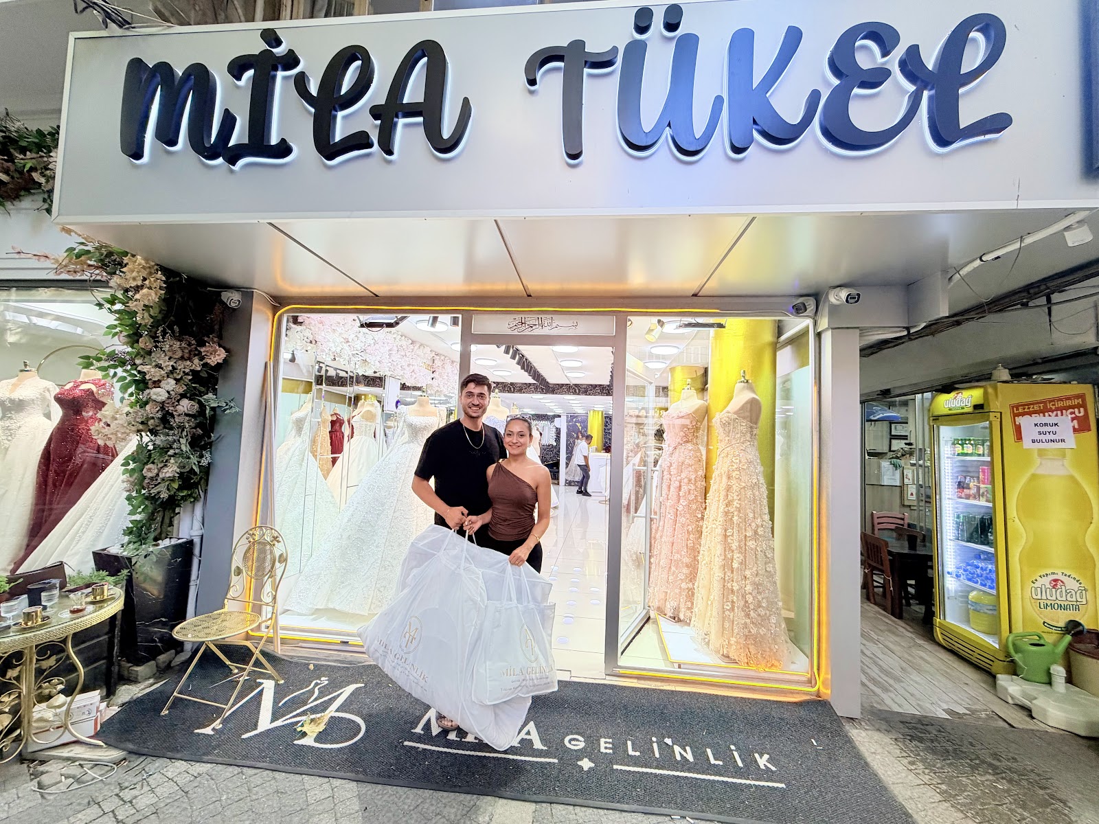 MİLA TÜKEL GELİNLİK