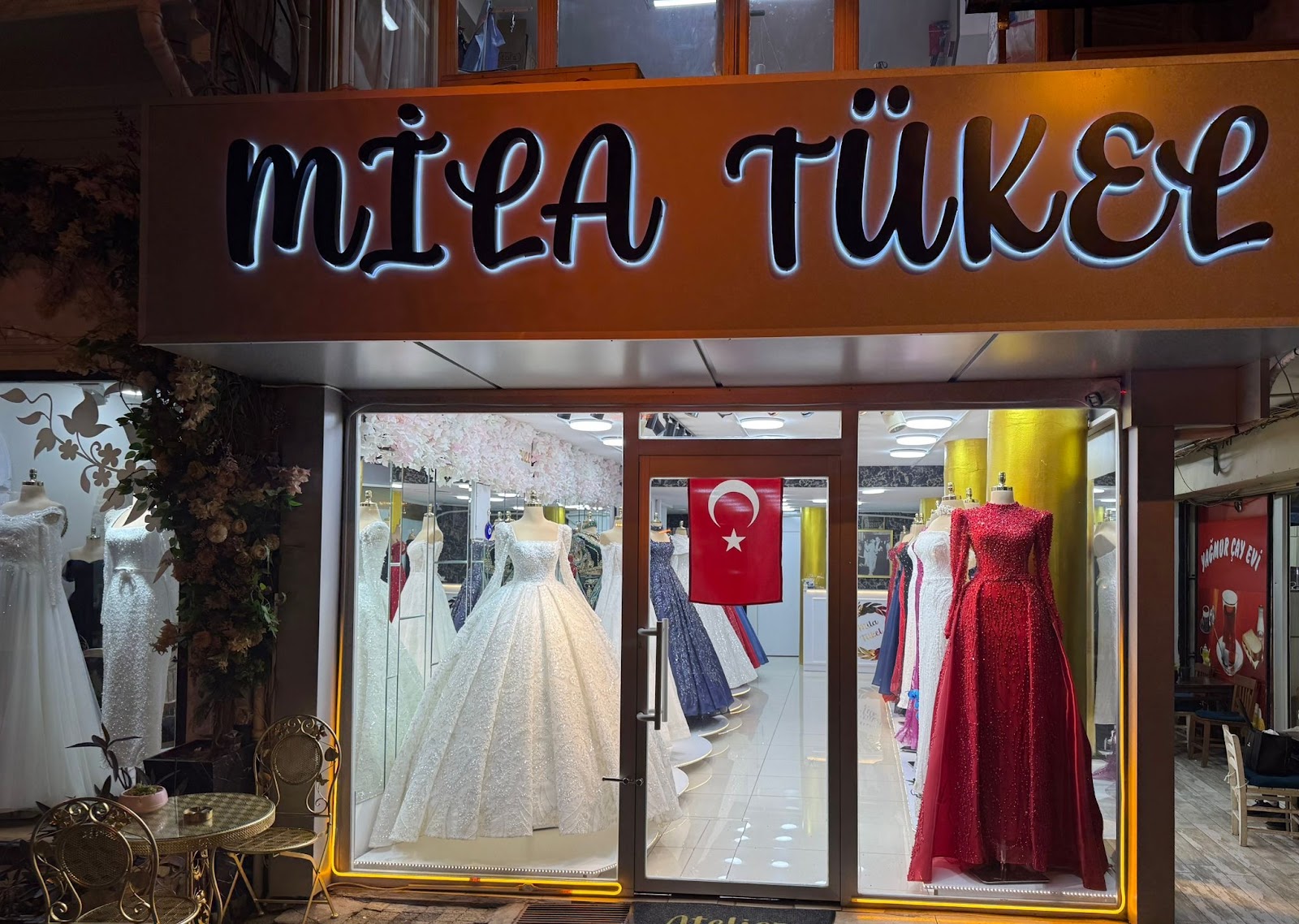 Mila Tükel Gelinlik kır düğünü mekanı — Karesi