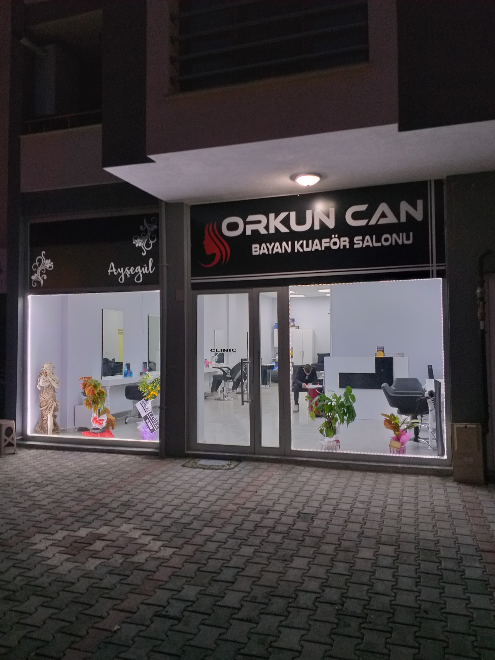 Orkun Can Bayan Kuaförü (Kuaför Erman/Ece)