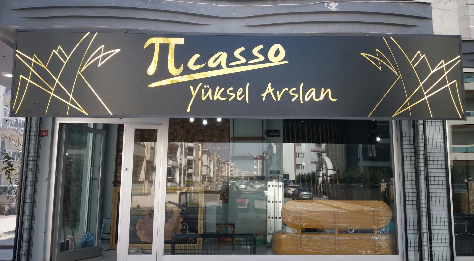 Picasso Kuaför kır düğünü mekanı — Altıeylül