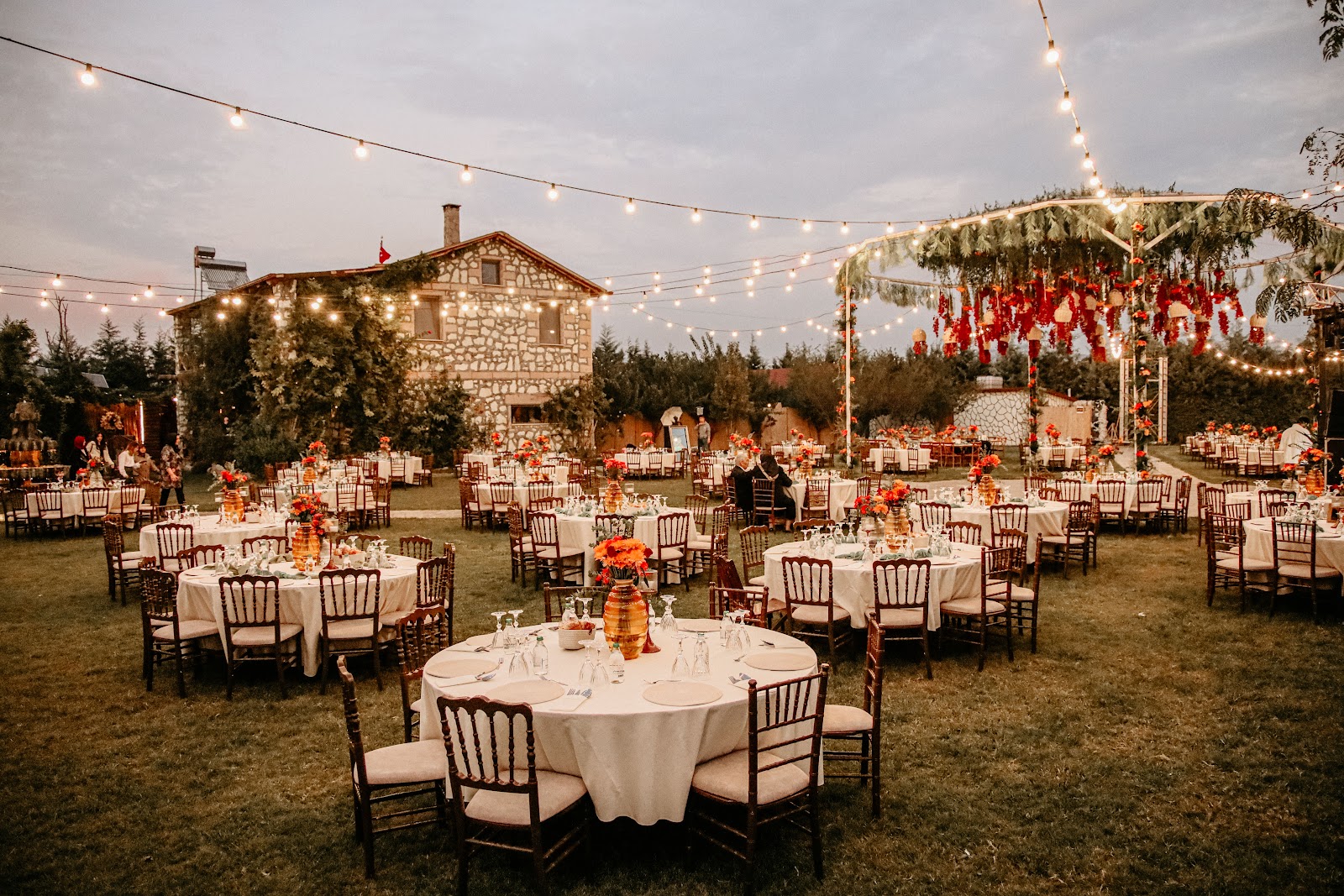 Taşkonak Deluxe Wedding - Düğün Salonu , Kafe Ve Restoran — Altıeylül, Balıkesir kır düğünü mekanı görsel 1